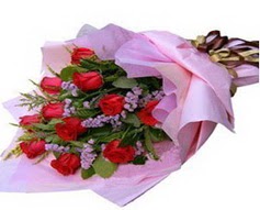 11 adet kirmizi güllerden görsel buket  Mardin çiçek gönderme sitemiz güvenlidir 