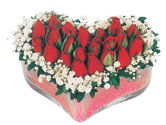  Mardin çiçekçi telefonları  mika kalpte kirmizi güller 9 